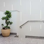 360 Grad & Bar ホテル *