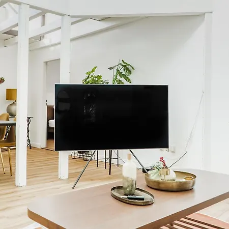 מלון 360 Grad & Bar