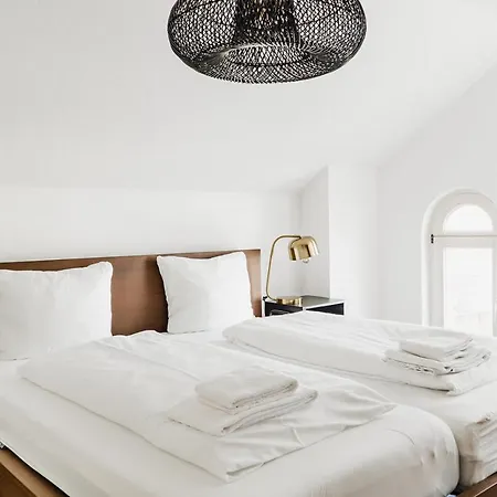 מלון 360 Grad & Bar לייר