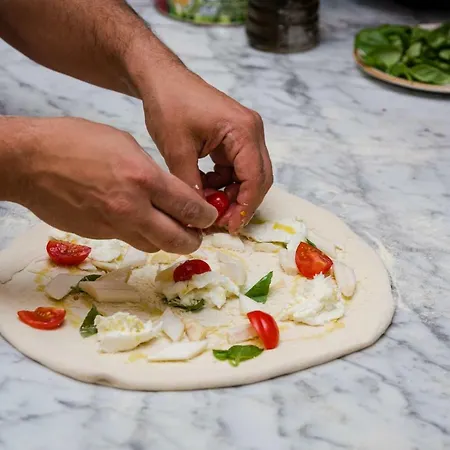 360 Grad & Bar לייר