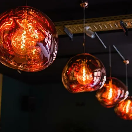 360 Grad & Bar Hotel *