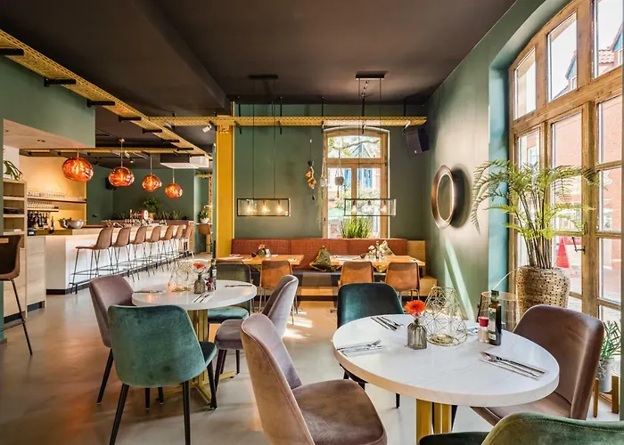 360 Grad & Bar Леер