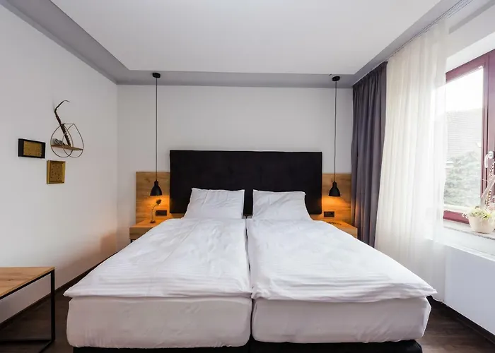 360 Grad & Bar فندق لير